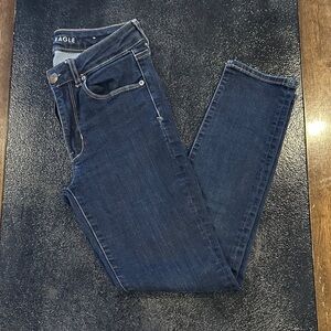 American Eagle | Dark Blue Skinny Jeans | 6 short (29x27)